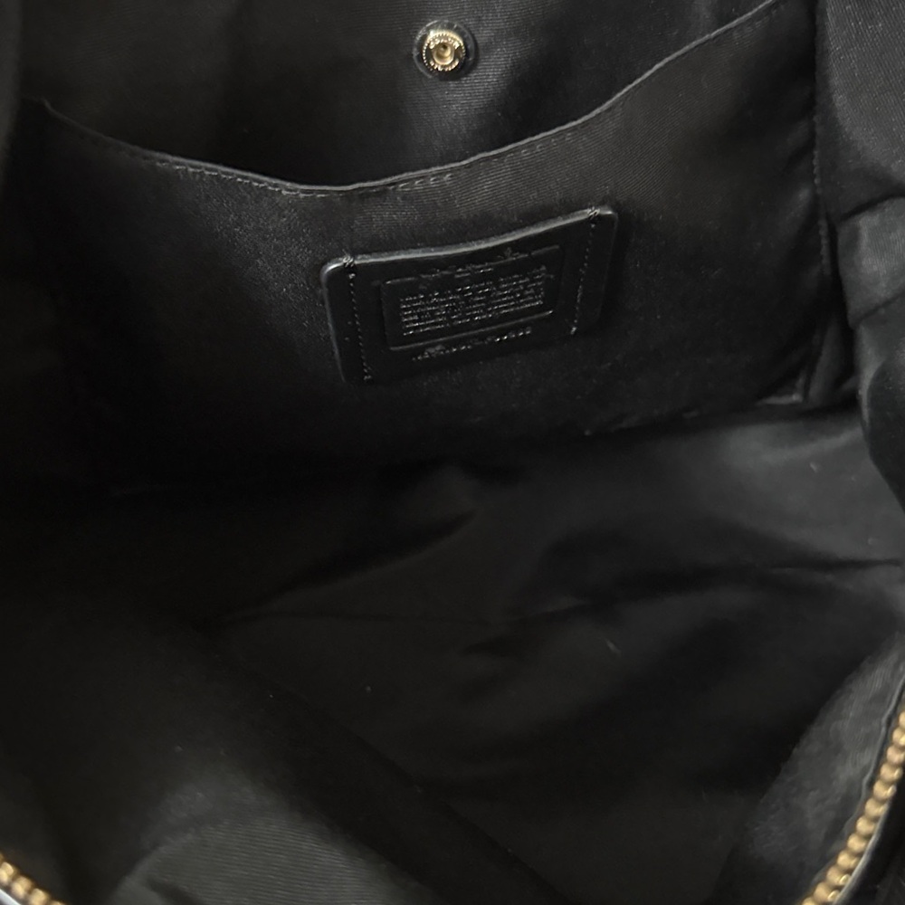 Coach Black Leather F30565 2-Way Tote Bag - Picture 10 of 15